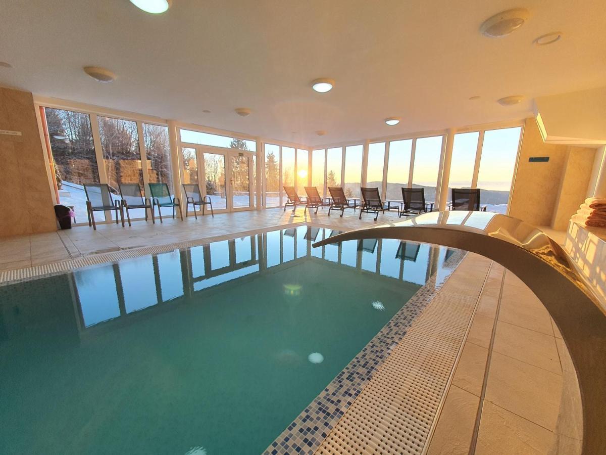 Wellness Hotel Chata Jana Lopenik Exterior photo